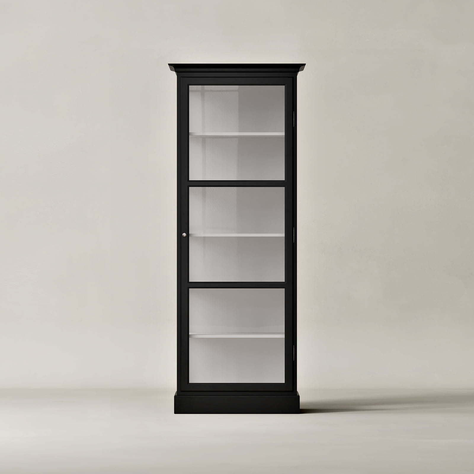 Lindebjerg Design Classic V1 Black 01 Packshot